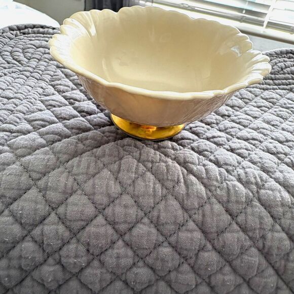 Lenox Ivory Porcelain Dorian Trinket Dish Trimmed in Gold Vintage - Picture 6 of 7